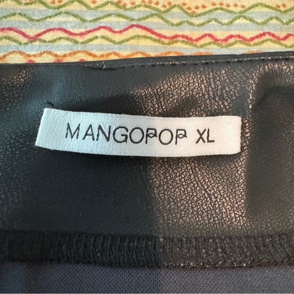 Mangopop Elegant Black faux Leather Skirt Size XL - Picture 5 of 6